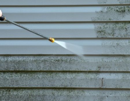 pressure washing vs soft washing